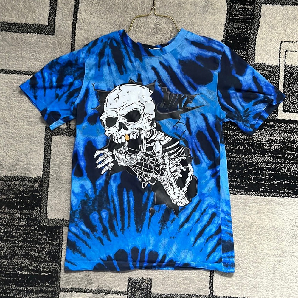 Nike T shirt